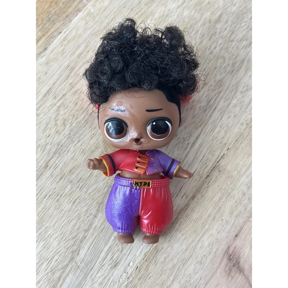 MGA LOL Surprise Boys Series 2 Hype Guy Doll Red Purple Split Color 3 Inch Toy
